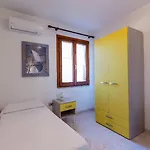 House Downtown Apartmán Olbia